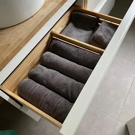 Chaleureuse Avec Vue Degagee